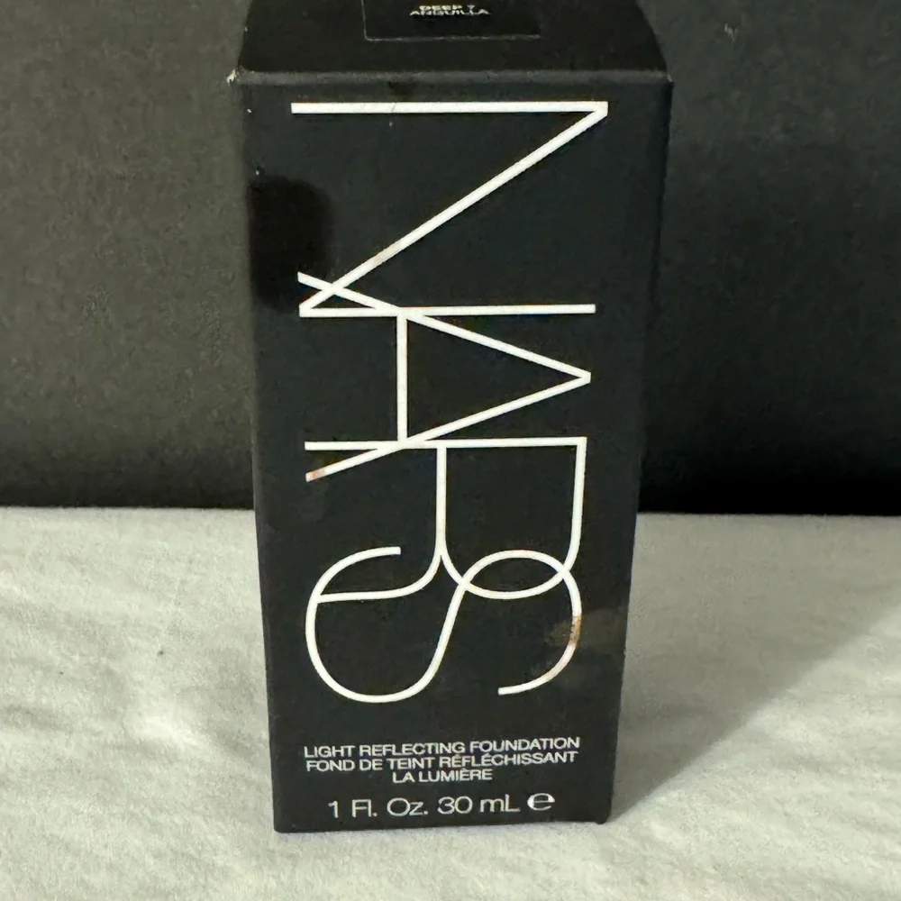 NARS FOUNDATION DEEP 30 ML